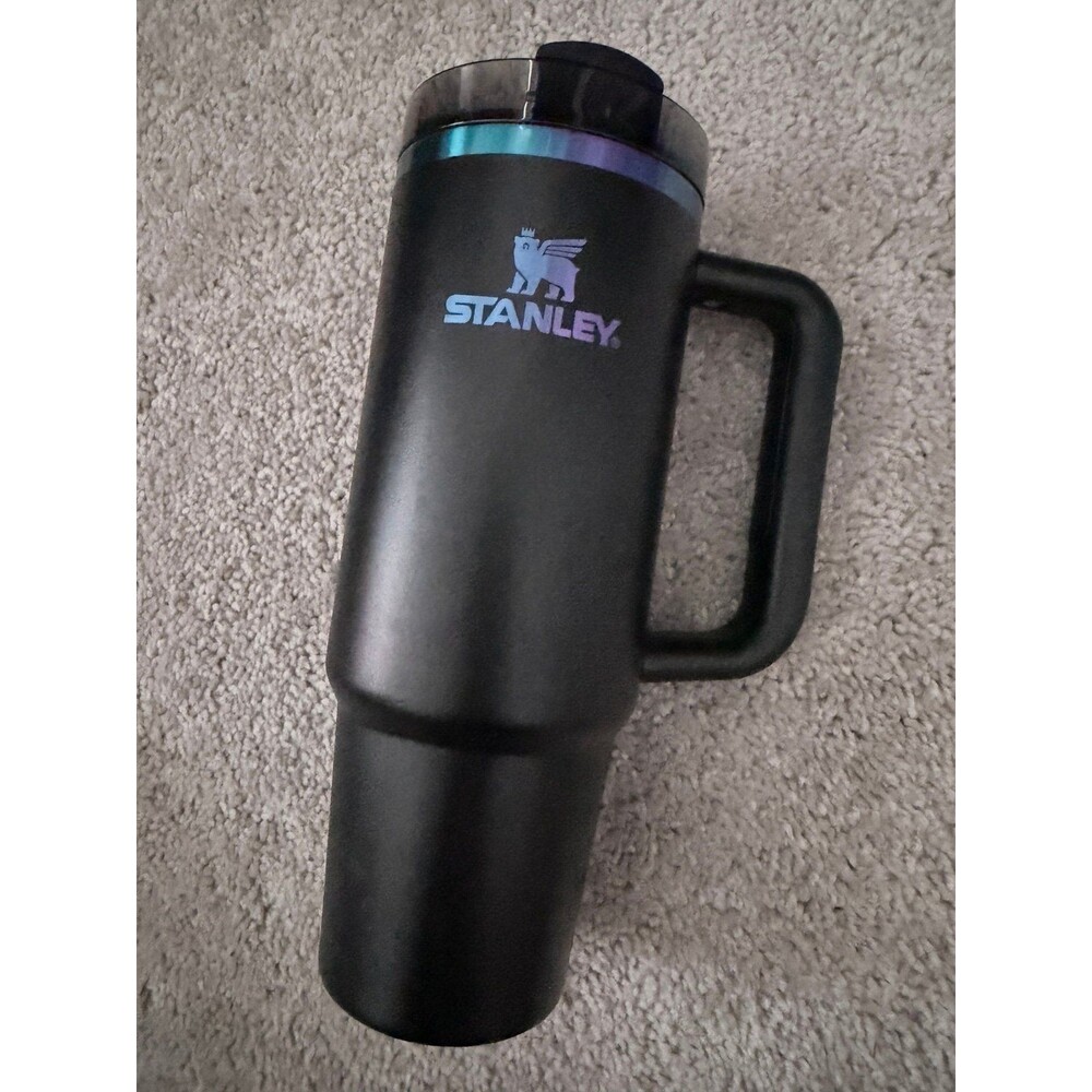 NEW 30 oz Authentic Holographic Chroma Black Stanley Cup Tumbler - Picture 1 of 4